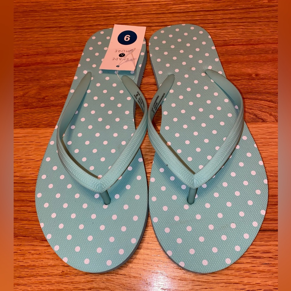 Flip Flops NWT